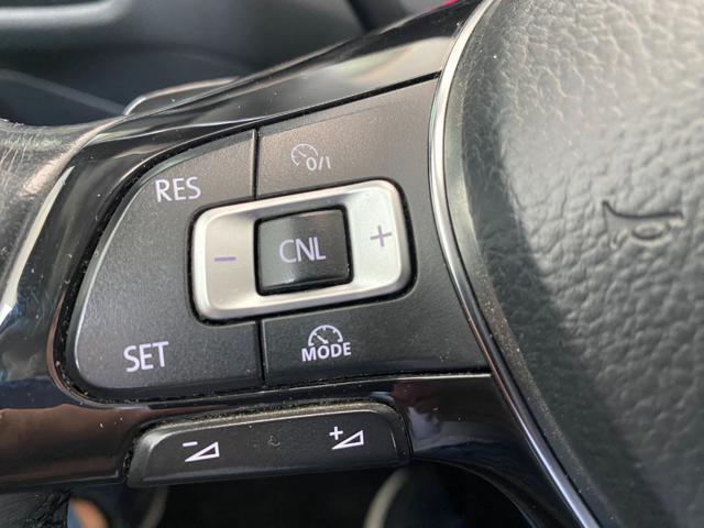 VOLKSWAGEN Golf 1.6 TDI 110 CV DSG 5p. Highline BlueMotion Technol