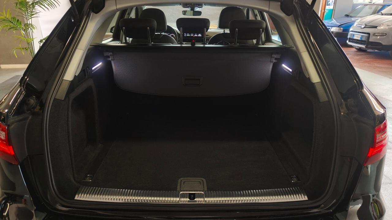 Audi A4 Avant 30 TDI/136 CV S tronic line edition