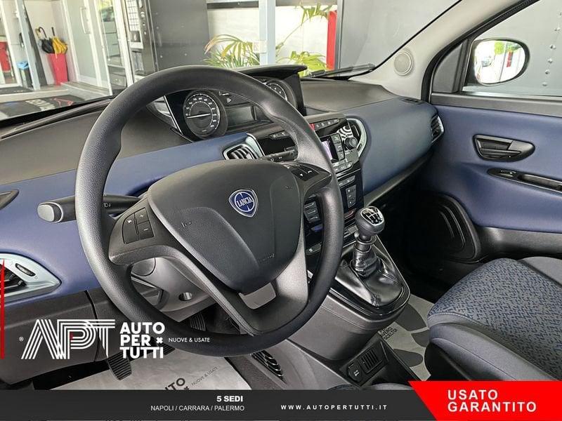 Lancia Ypsilon Ypsilon 1.0 firefly hybrid Silver Plus s&s 70cv