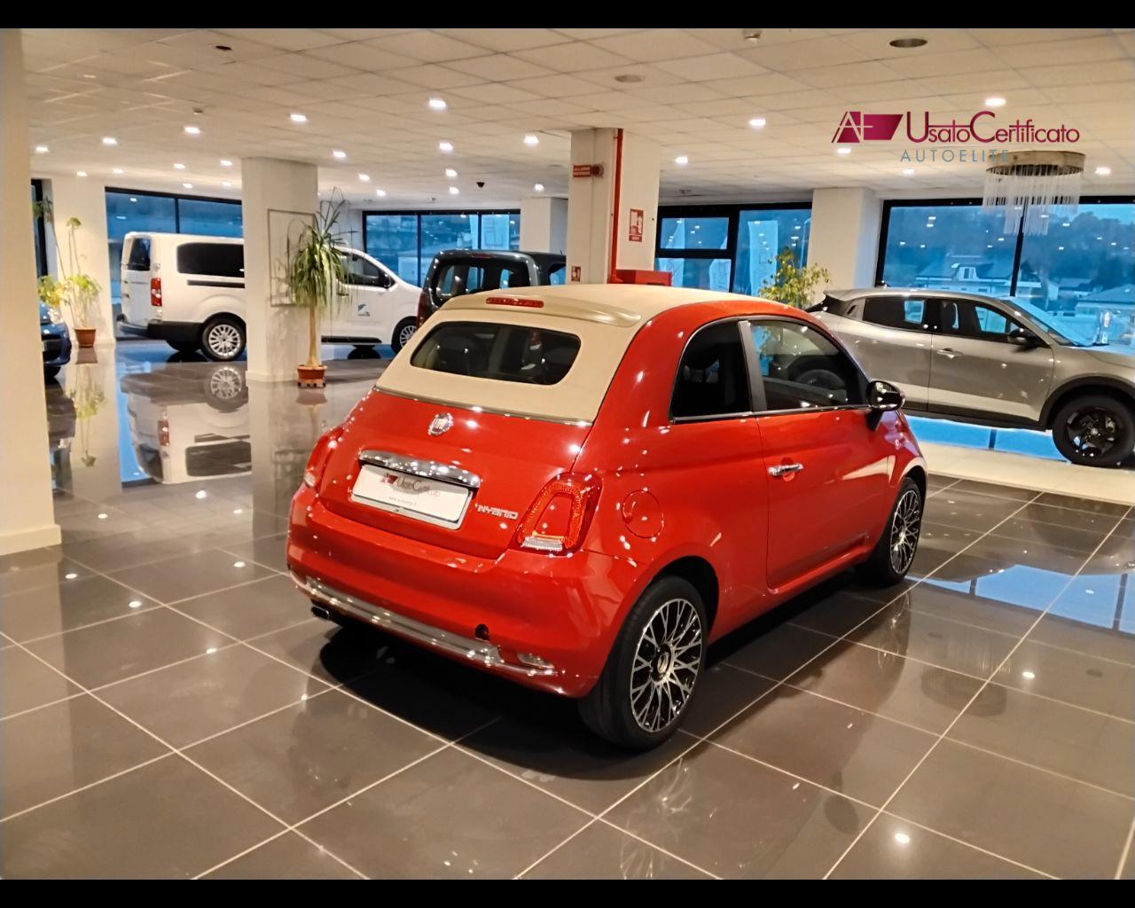 FIAT 500 (2015-2024) - 500 C 1.0 Hybrid Dolcevita