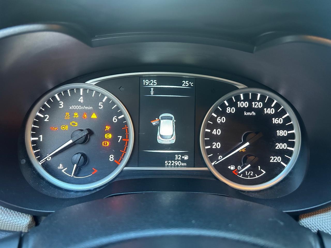 Nissan Micra 0.9 IG-T 12V 5 porte Tekna