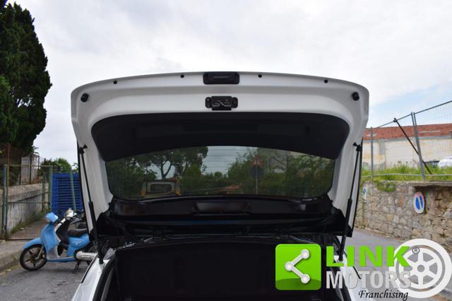 HYUNDAI i20 1.0 T-GDI 48V iMT Connectline