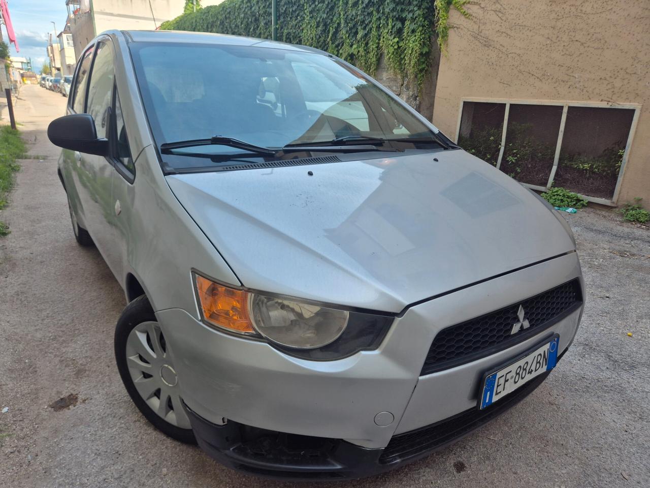 Mitsubishi Colt 1.1 GAS (METANO) ACCESSORIATA DI TUTTO 2012