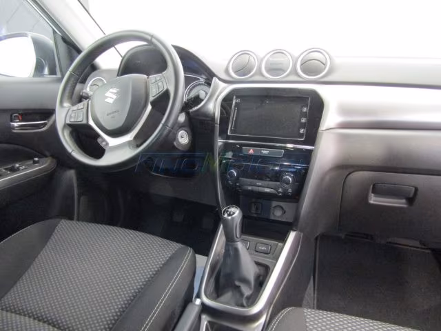 SUZUKI Vitara 1.0 Boosterjet Cool