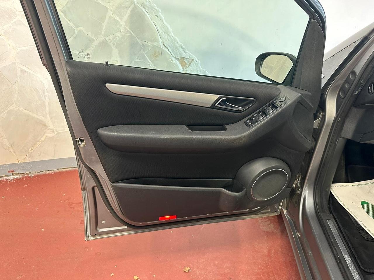 Mercedes-benz A 150 Elegance Edition 10