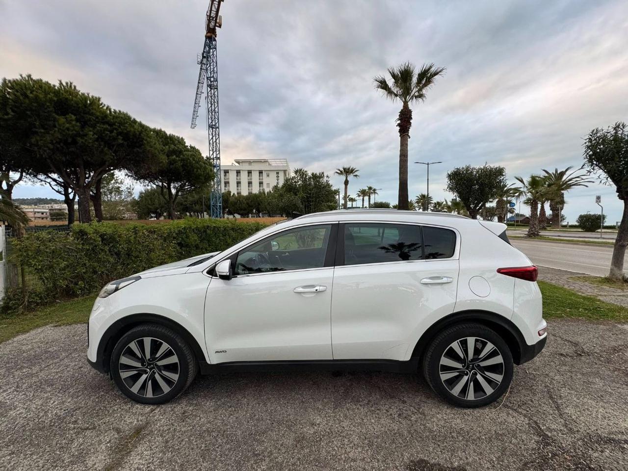 Kia Sportage 2.0 crdi Rebel techno Pack awd 136cv auto