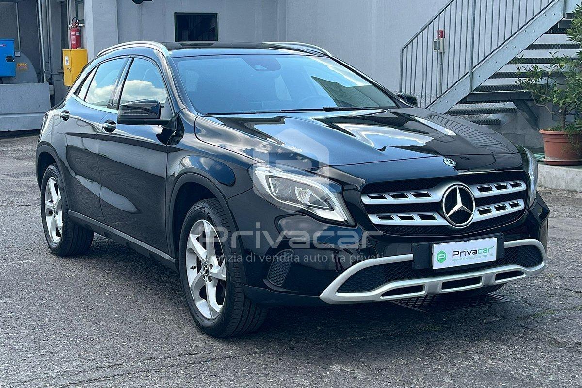 MERCEDES GLA 180 Sport