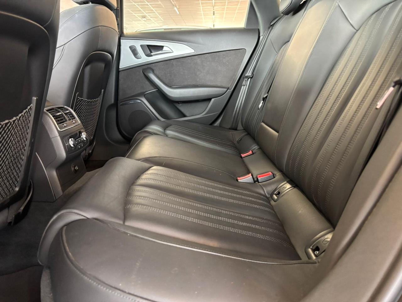 Audi A6 AVANT BUSINESS PLUS 3.0 TDI quattro S tronic S LINE