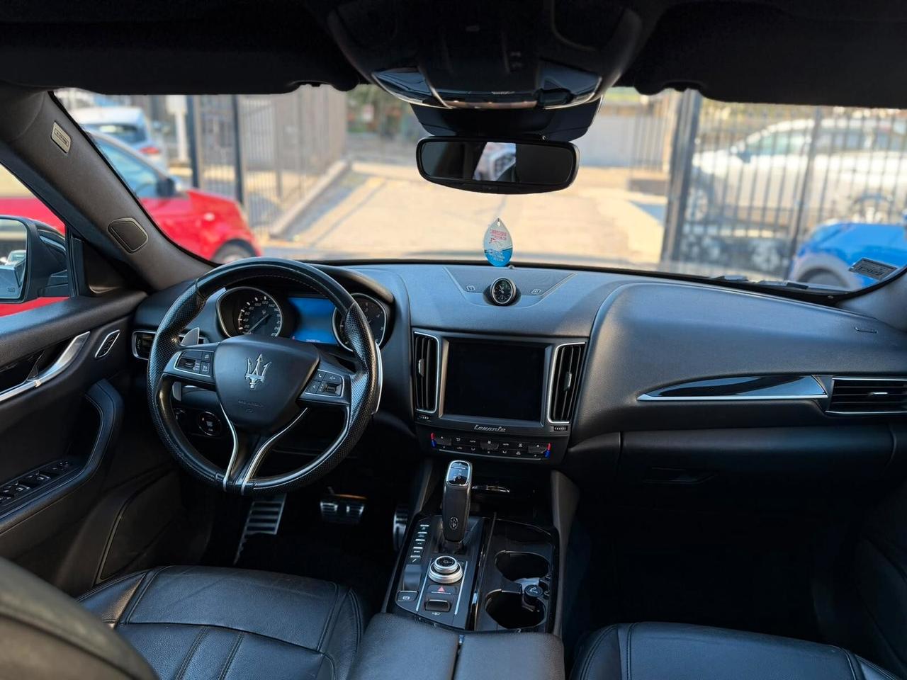 Maserati Levante V6 Diesel 275 CV AWD Granlusso