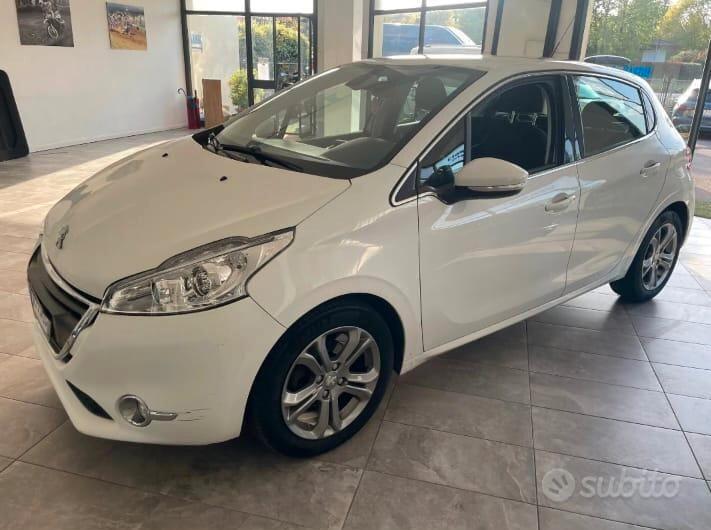 Peugeot 208 PureTech 82 5 porte Active