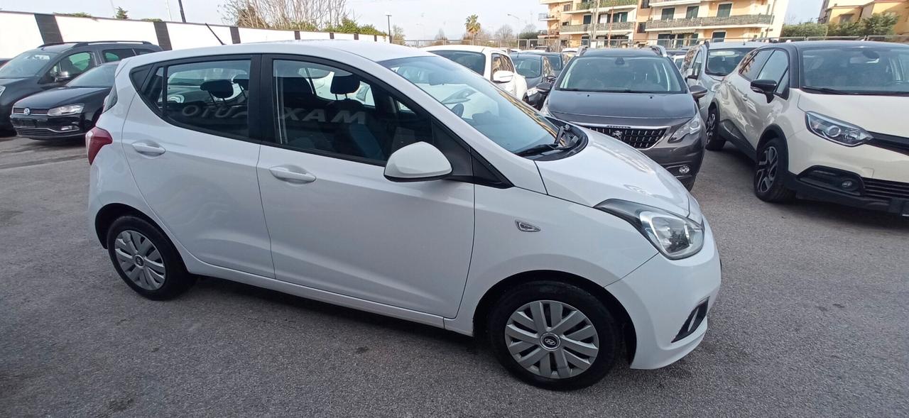 Hyundai i10 gpl di serie 2035! 89 mila km!