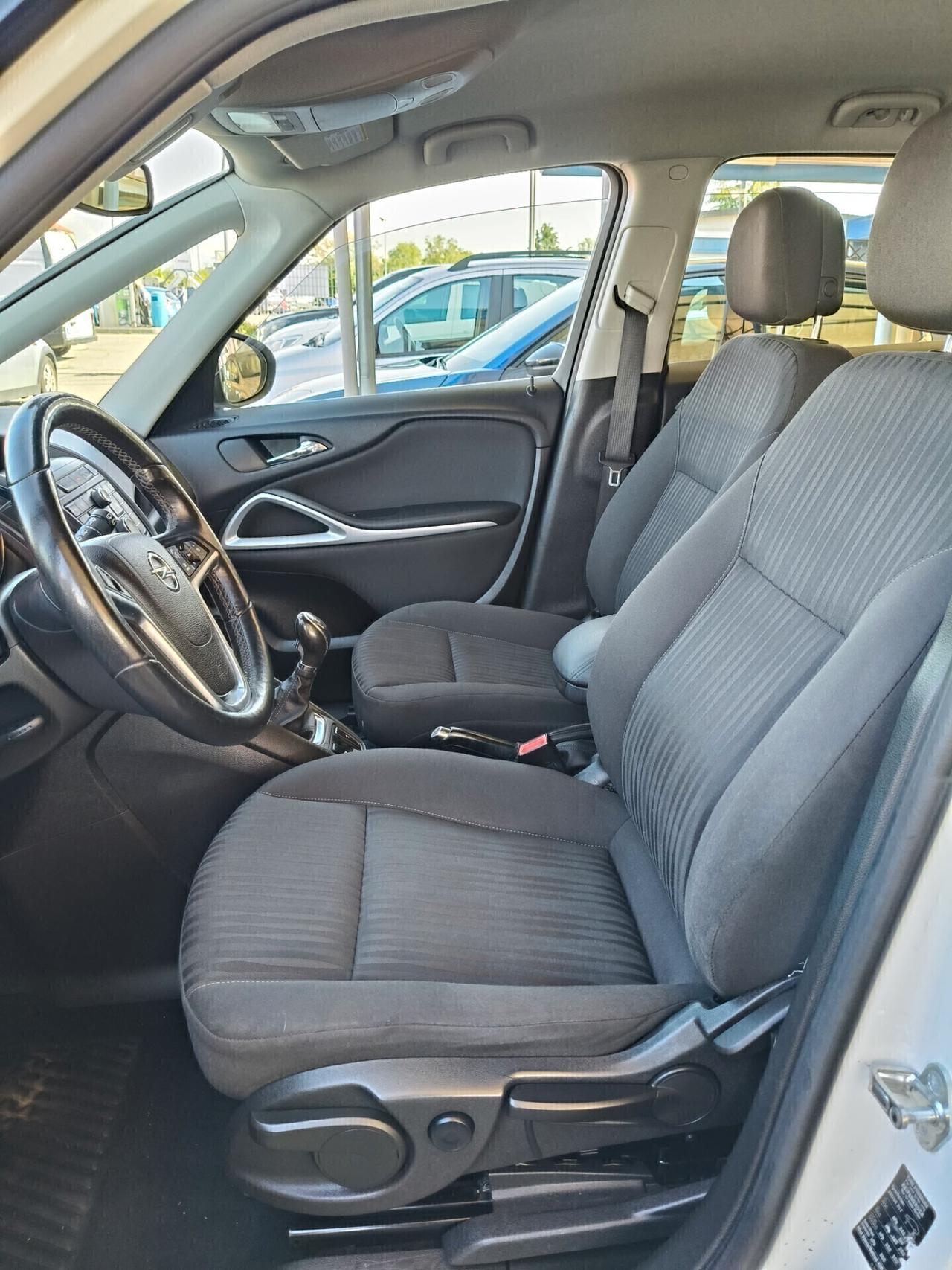 Opel Zafira Tourer 1.6 Turbo EcoM 150CV Cosmo 7 POSTI