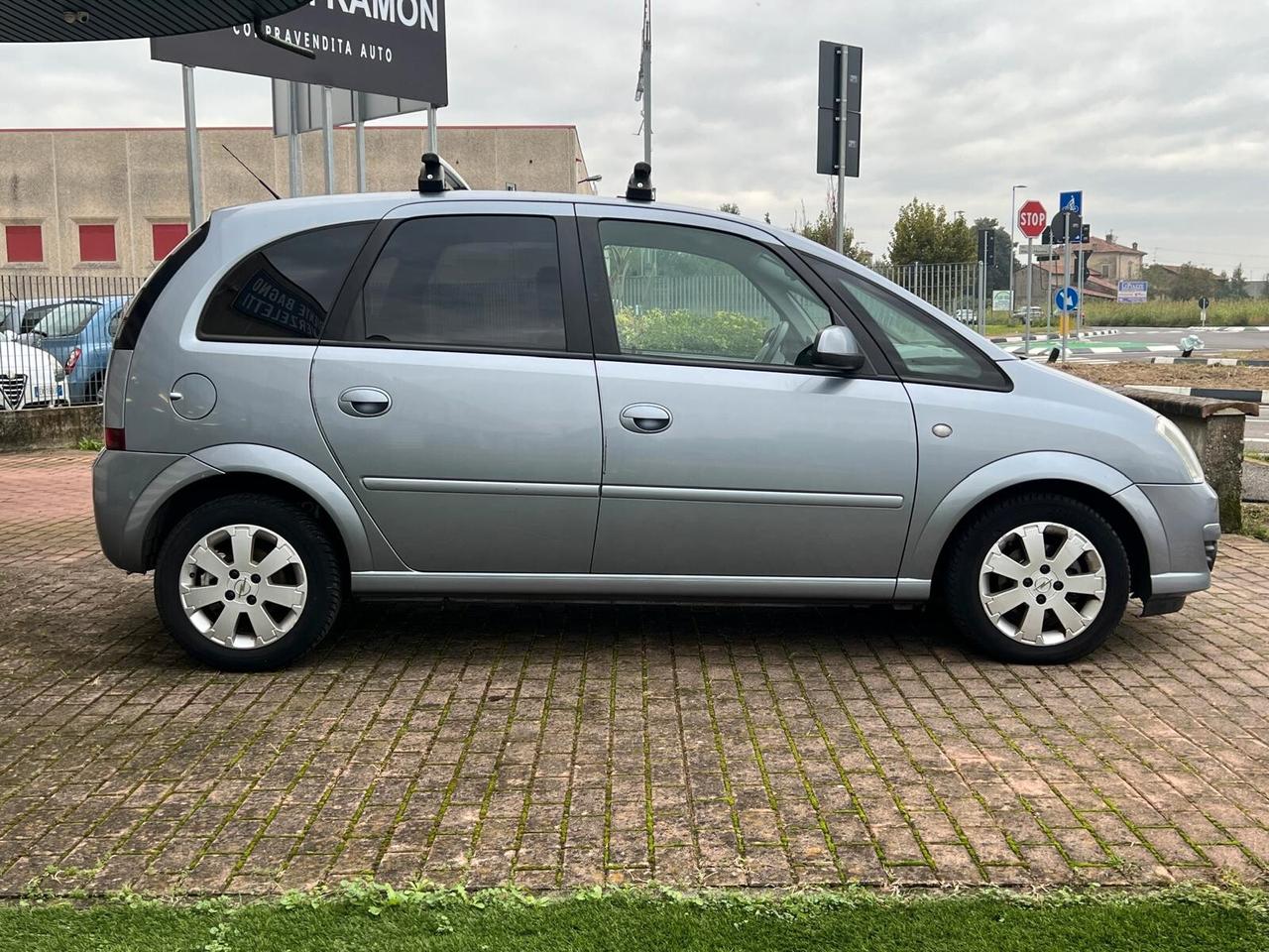 Opel Meriva 1.4 16V Club