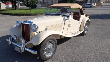 Mg TD midget - Asi