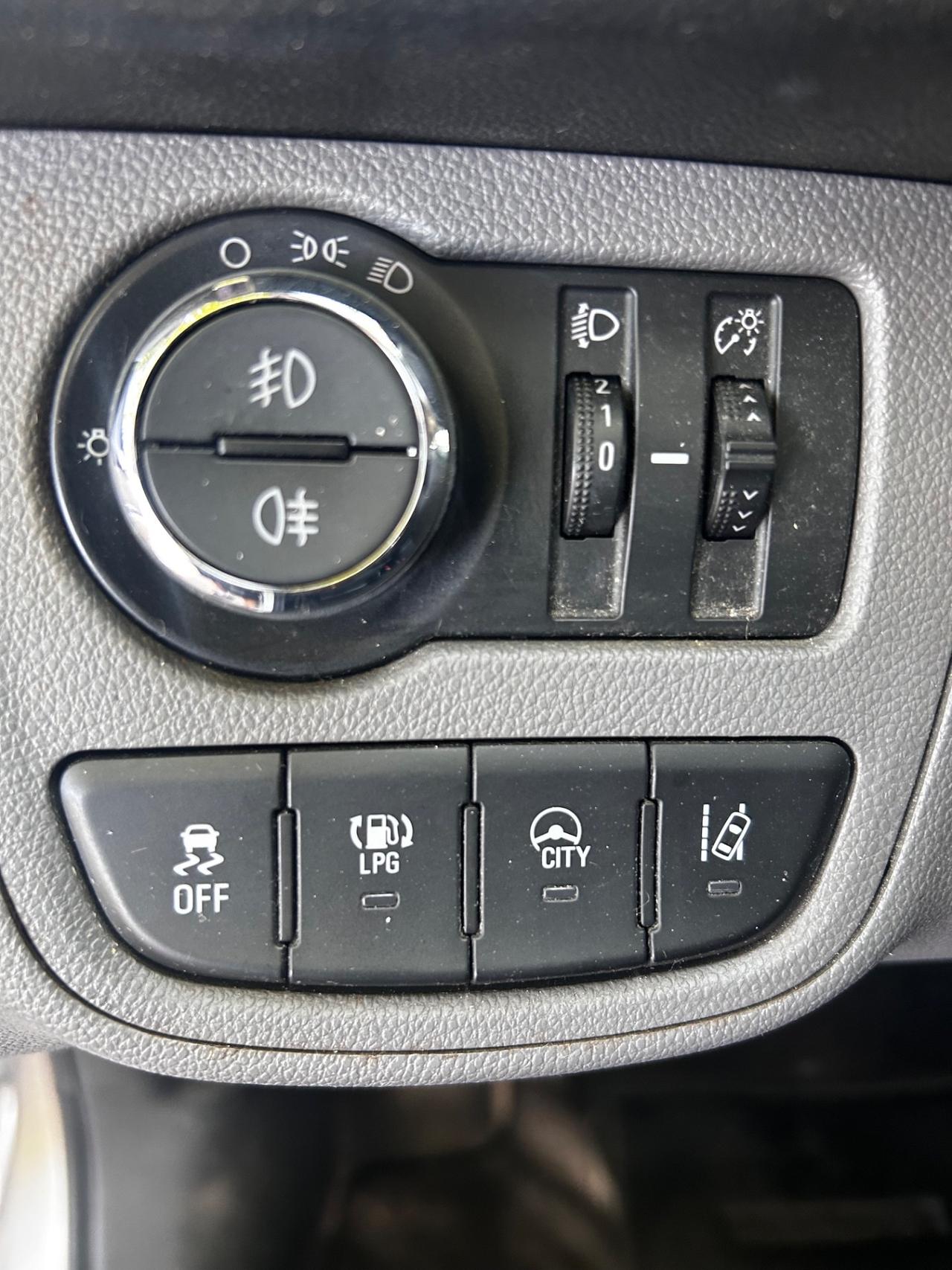 Opel Karl 1.0 75 CV Start&Stop Innovation