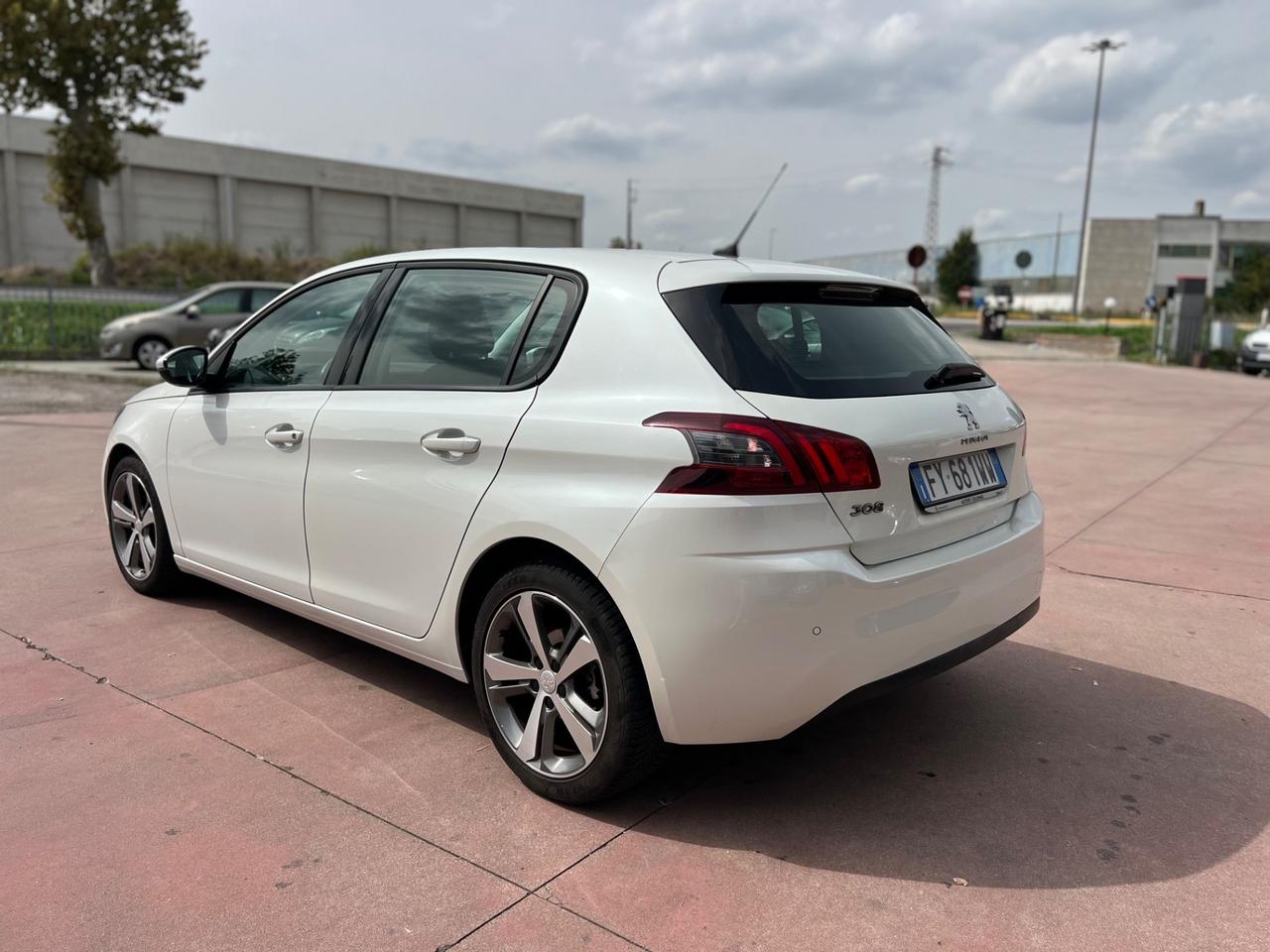 Peugeot 308 BlueHDi 130 S&S GT Line