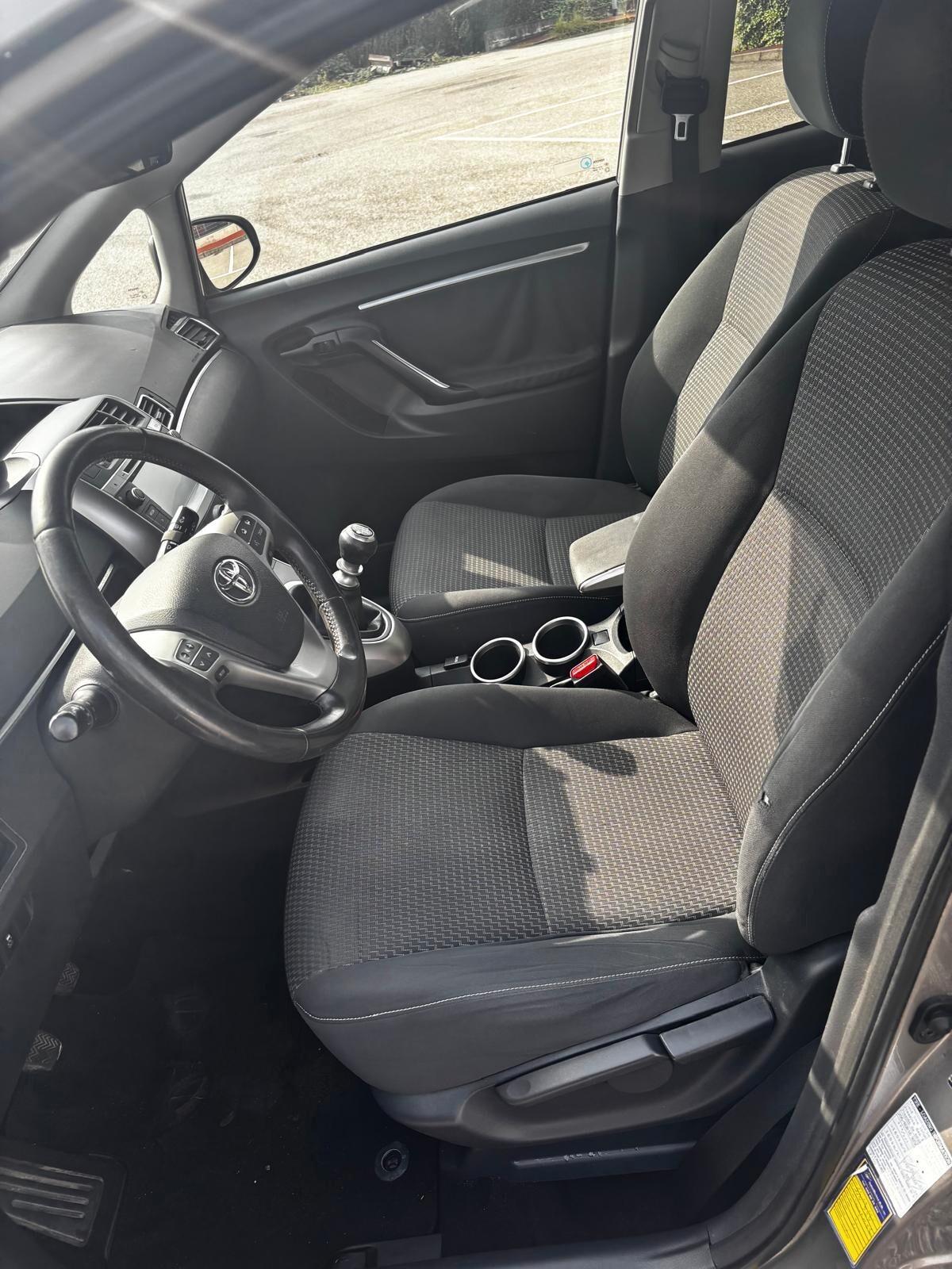 Toyota Verso 1.6 Style BENZINA, KM ORIGIANLI UNICO PROPRIETARIO