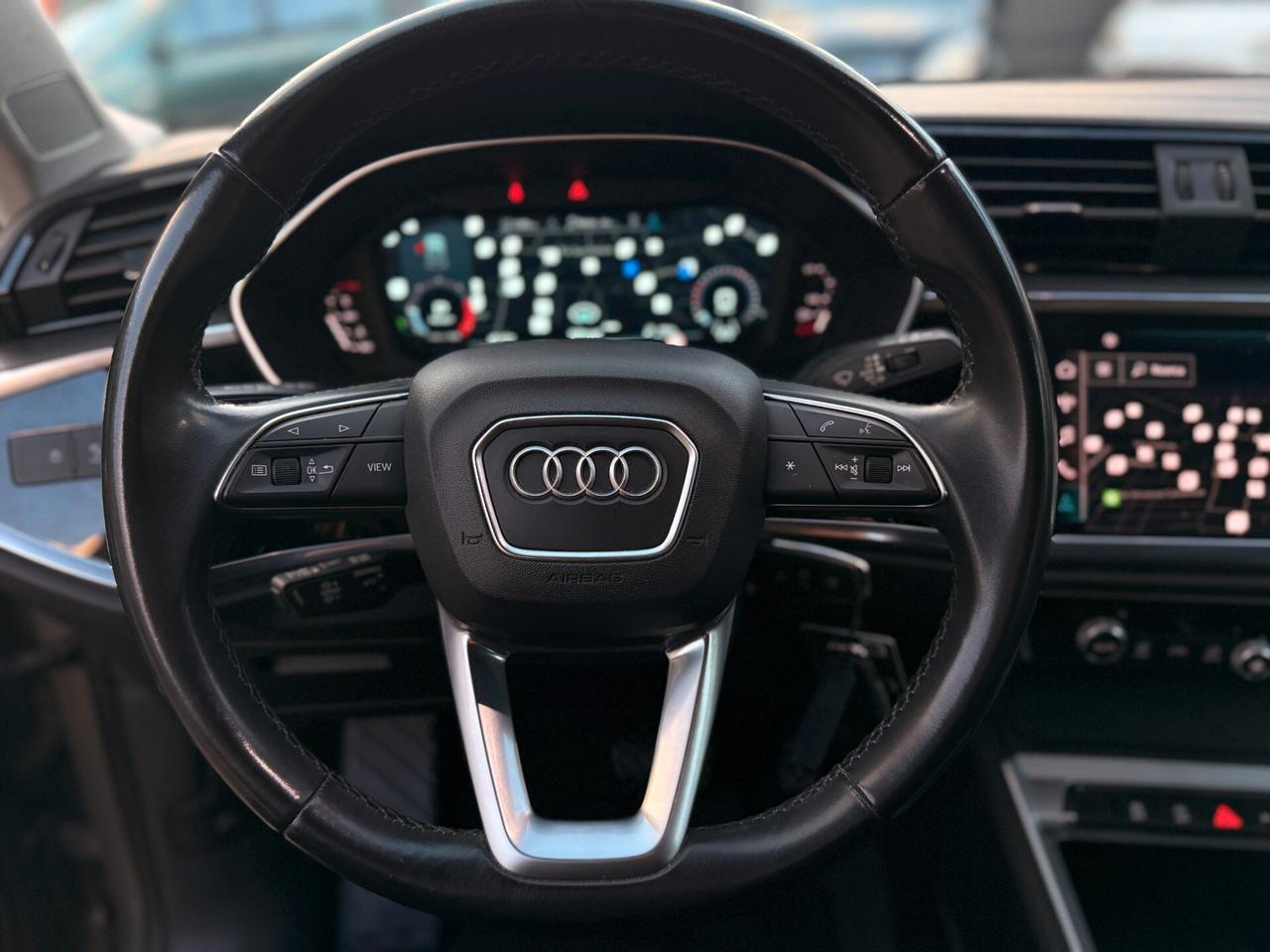 Audi Q3 35 TDI S tronic