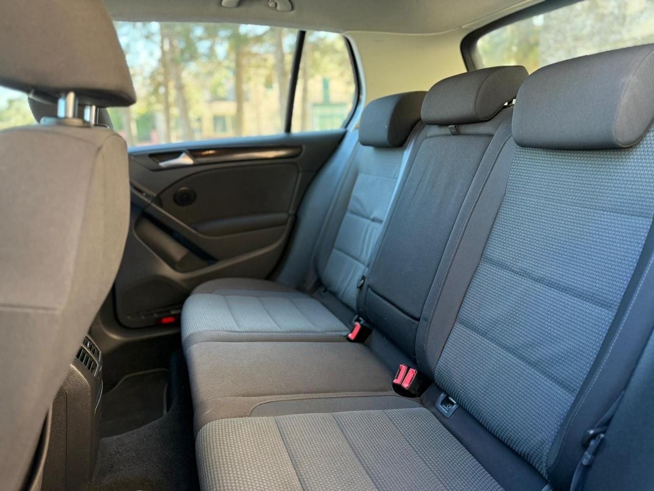 Volkswagen Golf 1.6 TDI DPF 3p. Comfortline