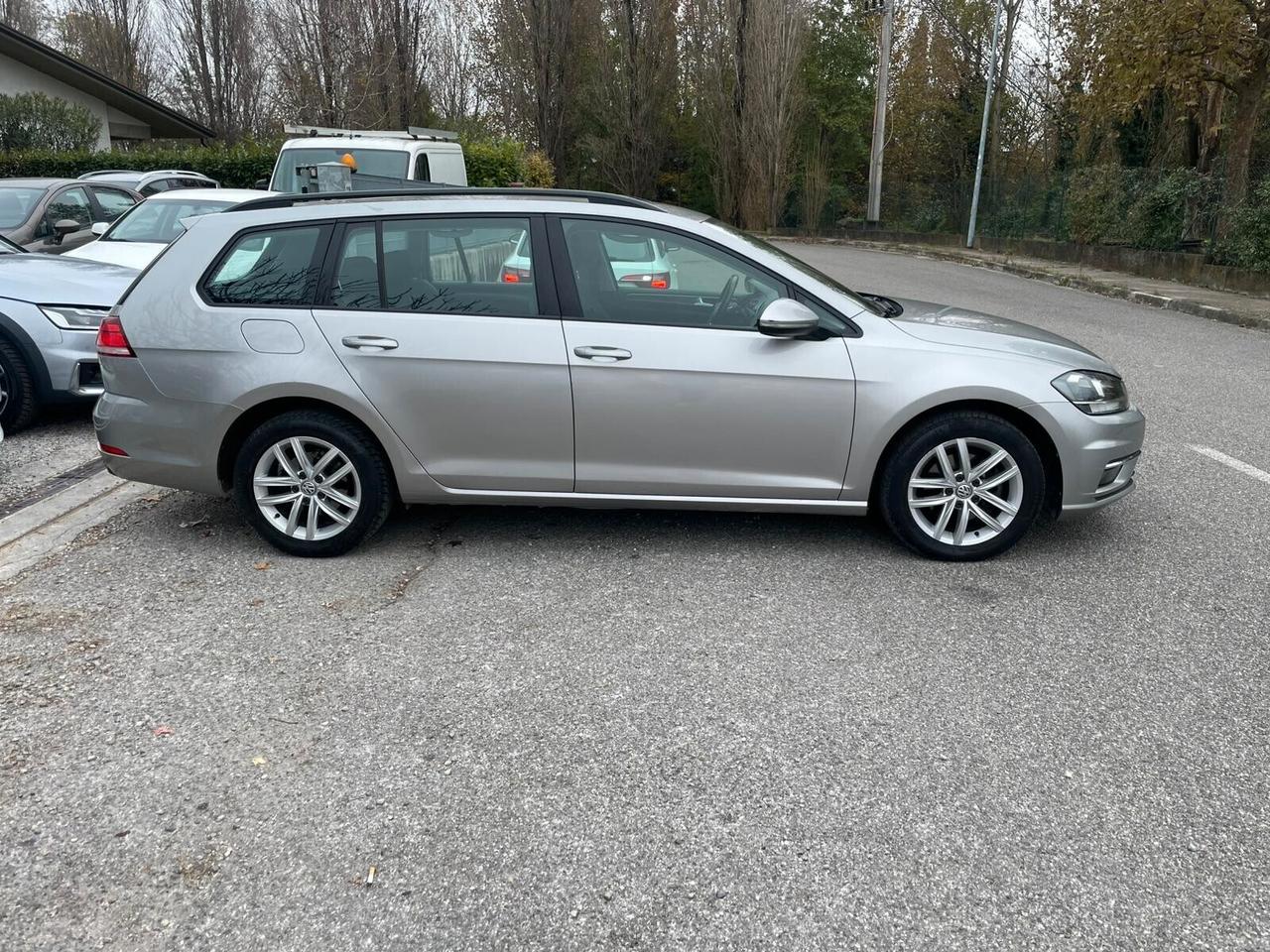 Volkswagen Golf 7.5 Variant 1.6 TDI 115 CV BlueMotion Technology euro 6d