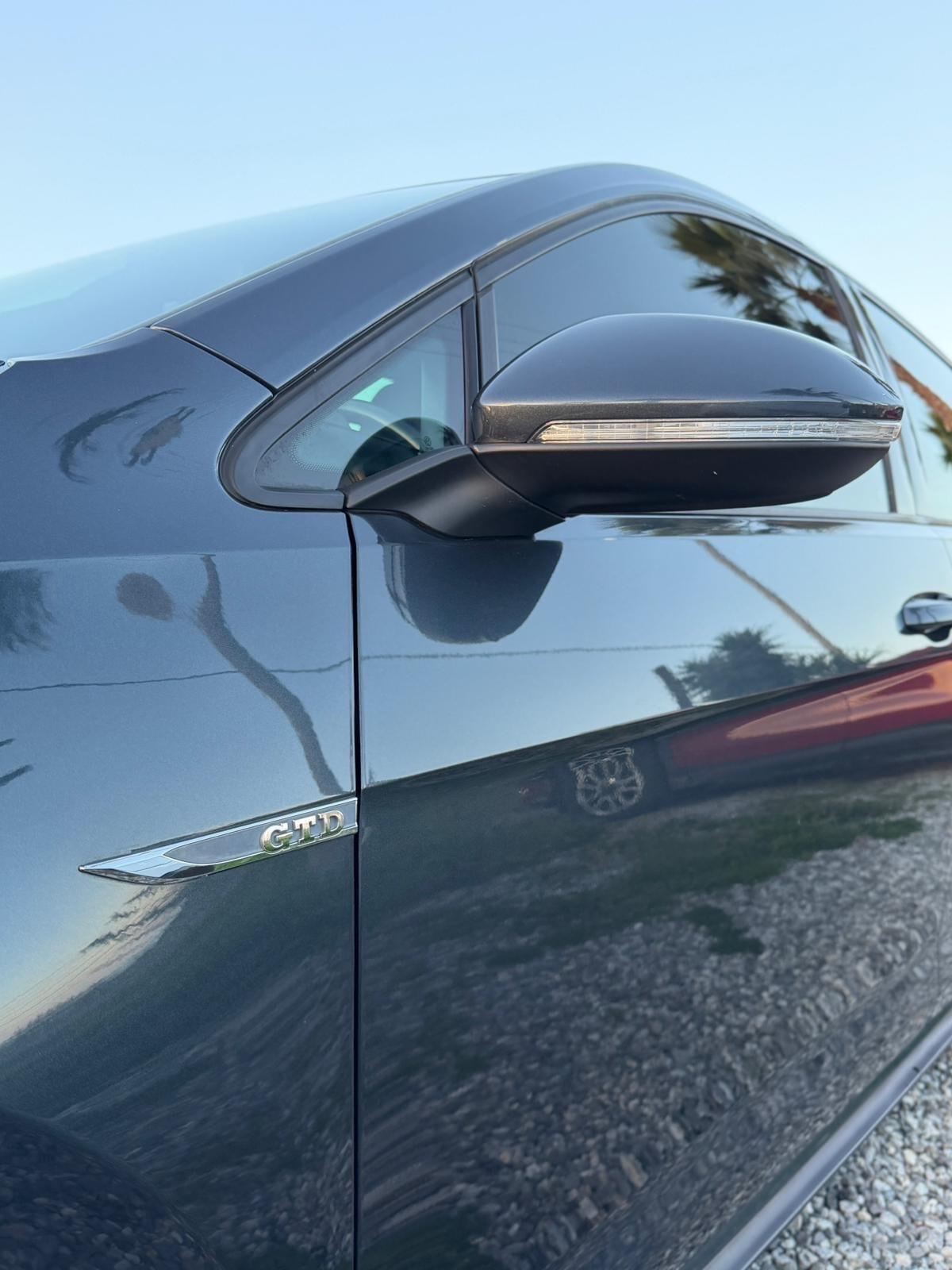 Volkswagen Golf GTD 2.0 TDI DSG 5p. BlueMotion Technology