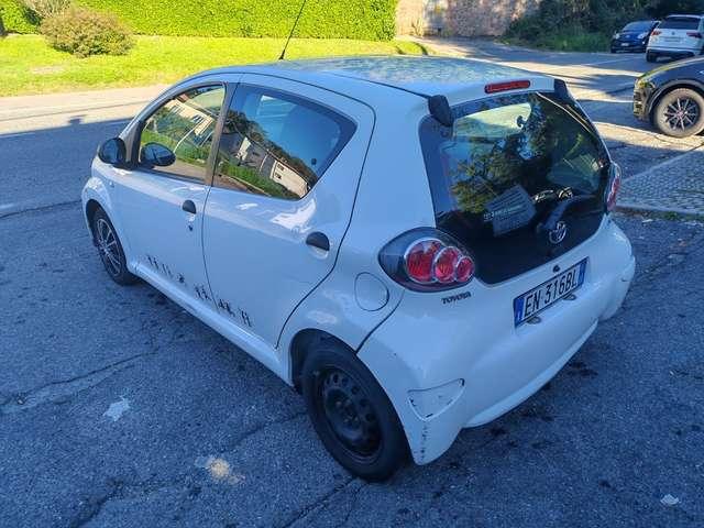 Toyota Aygo Aygo I 2012 5p 1.0 Active connect