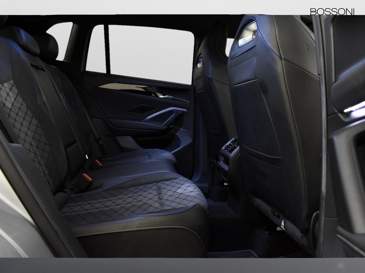 Volkswagen Tiguan 2.0 tdi scr 150cv r-line dsg