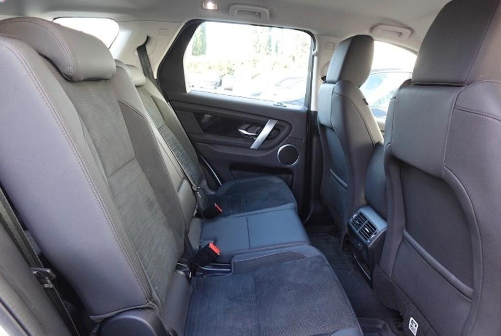 Land Rover Discovery Sport 2.0 TD4 163CV AWD AUTO S 7 POSTI ( FARI LED - PDC TELECAMERA POST. NAVI )