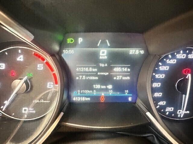 Alfa Romeo Stelvio 2.2 Turbodiesel 160 CV AT8 RWD Business