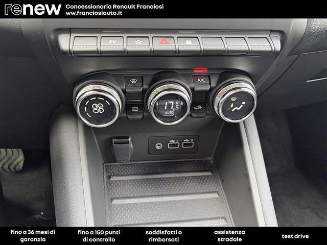 RENAULT Captur E-TECH Hybrid 145 TECHNO