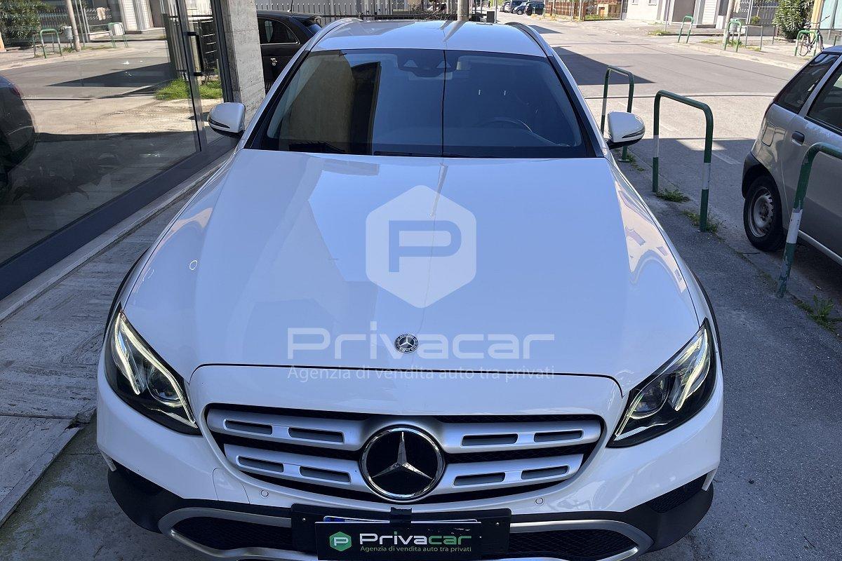 MERCEDES E 220 d S.W. 4Matic Auto Business Sport All-Terrain