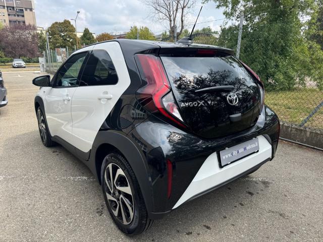 TOYOTA Aygo X 1.0 VVT-i 72 CV 5 porte Trend BICOLOR KM.0