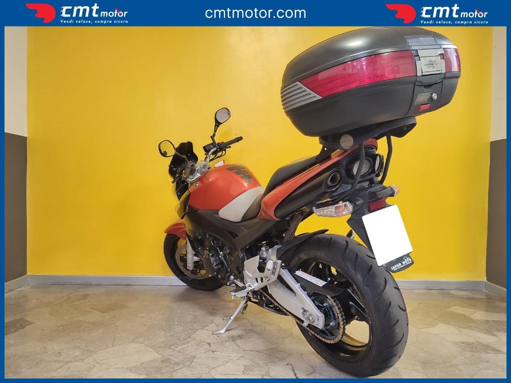 Suzuki GSR 600 - 2007
