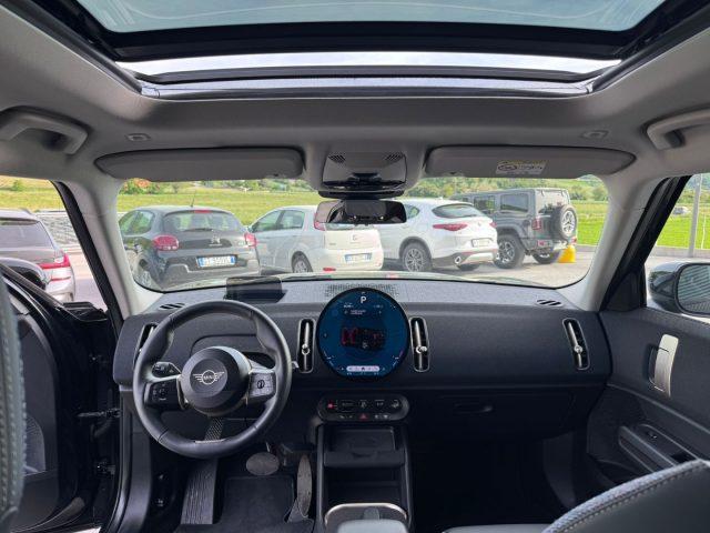MINI Countryman D Favoured Countryman MY24 M pack TETTO PANORAMICO