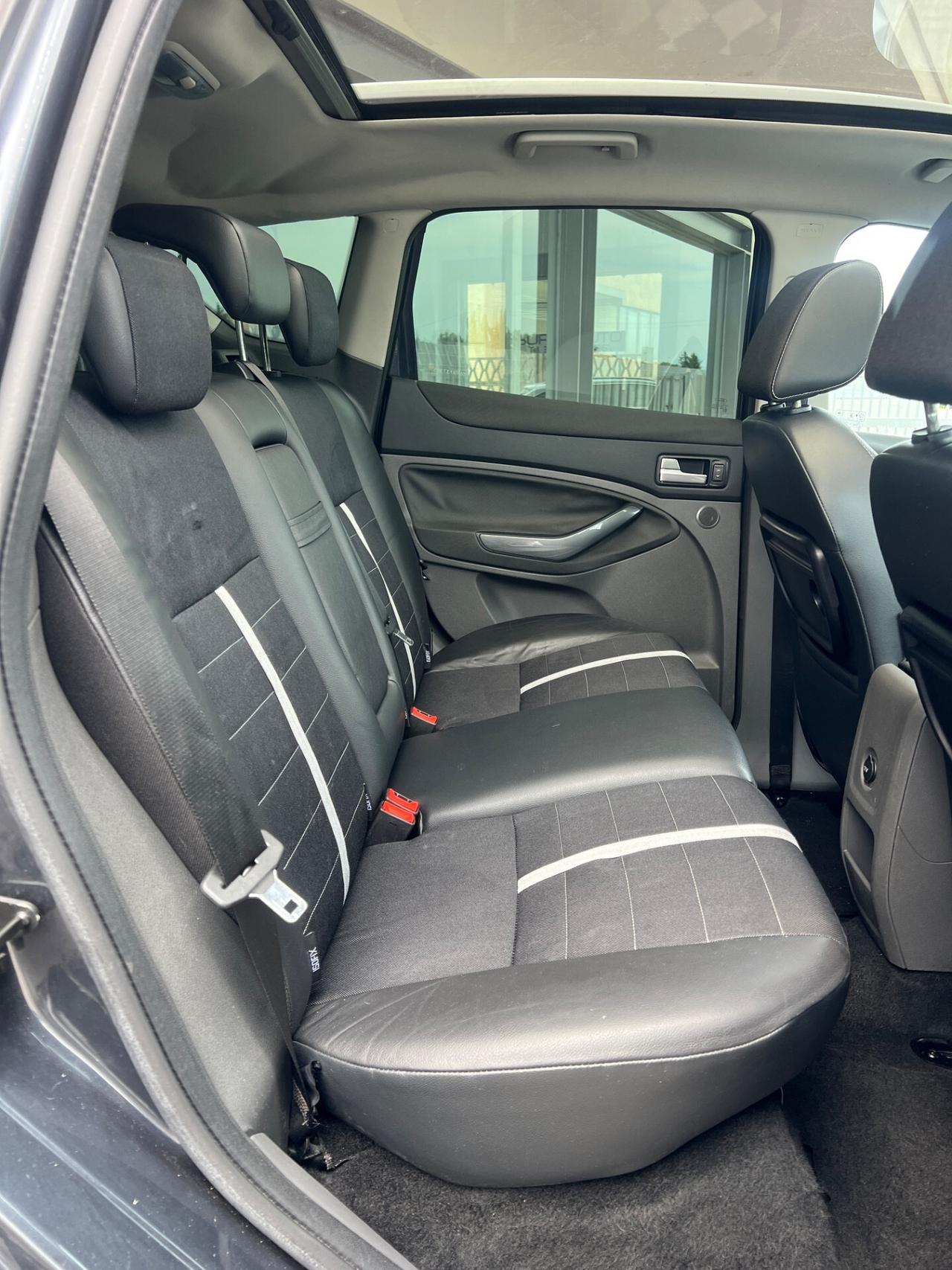 Ford Kuga 2.0 TDCi 136 CV 4WD Titanium DPF