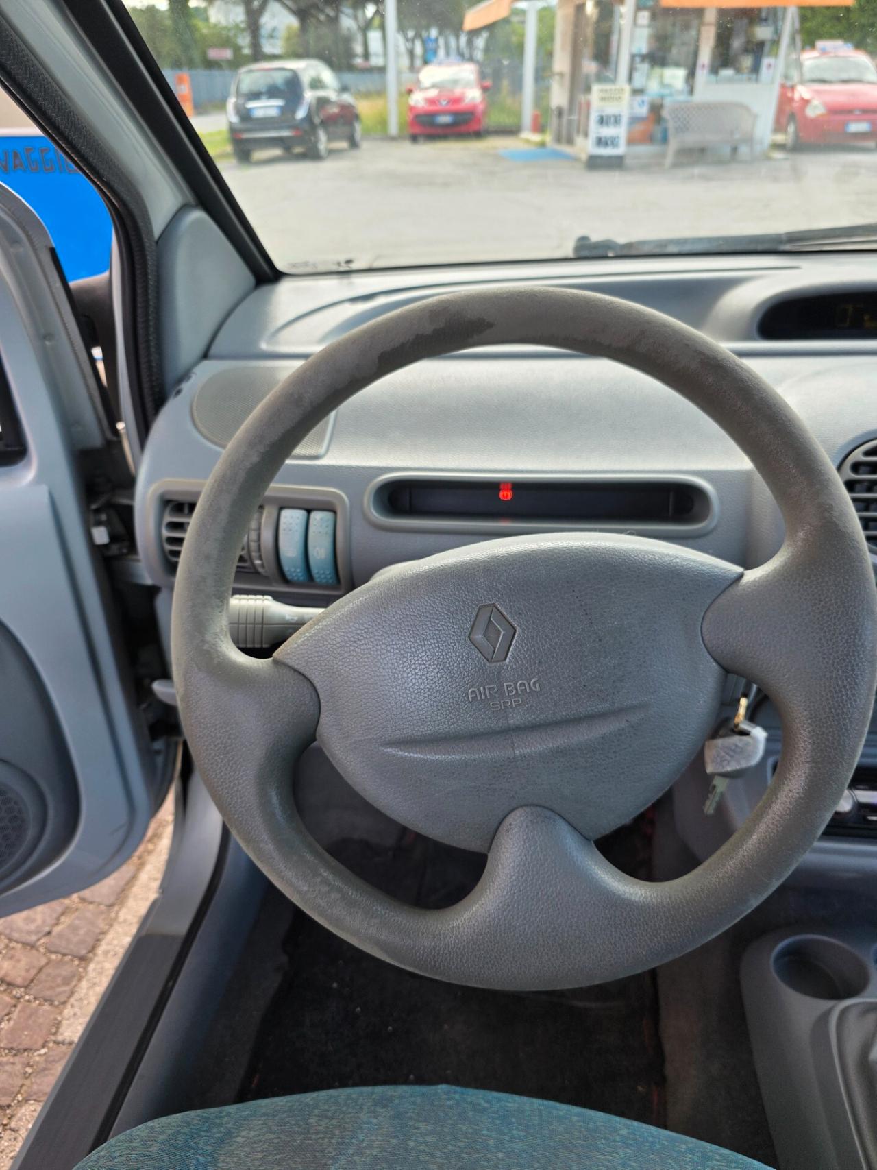 Renault Twingo 1.2i catbcon 254.000km Clima Abs Servosterzo