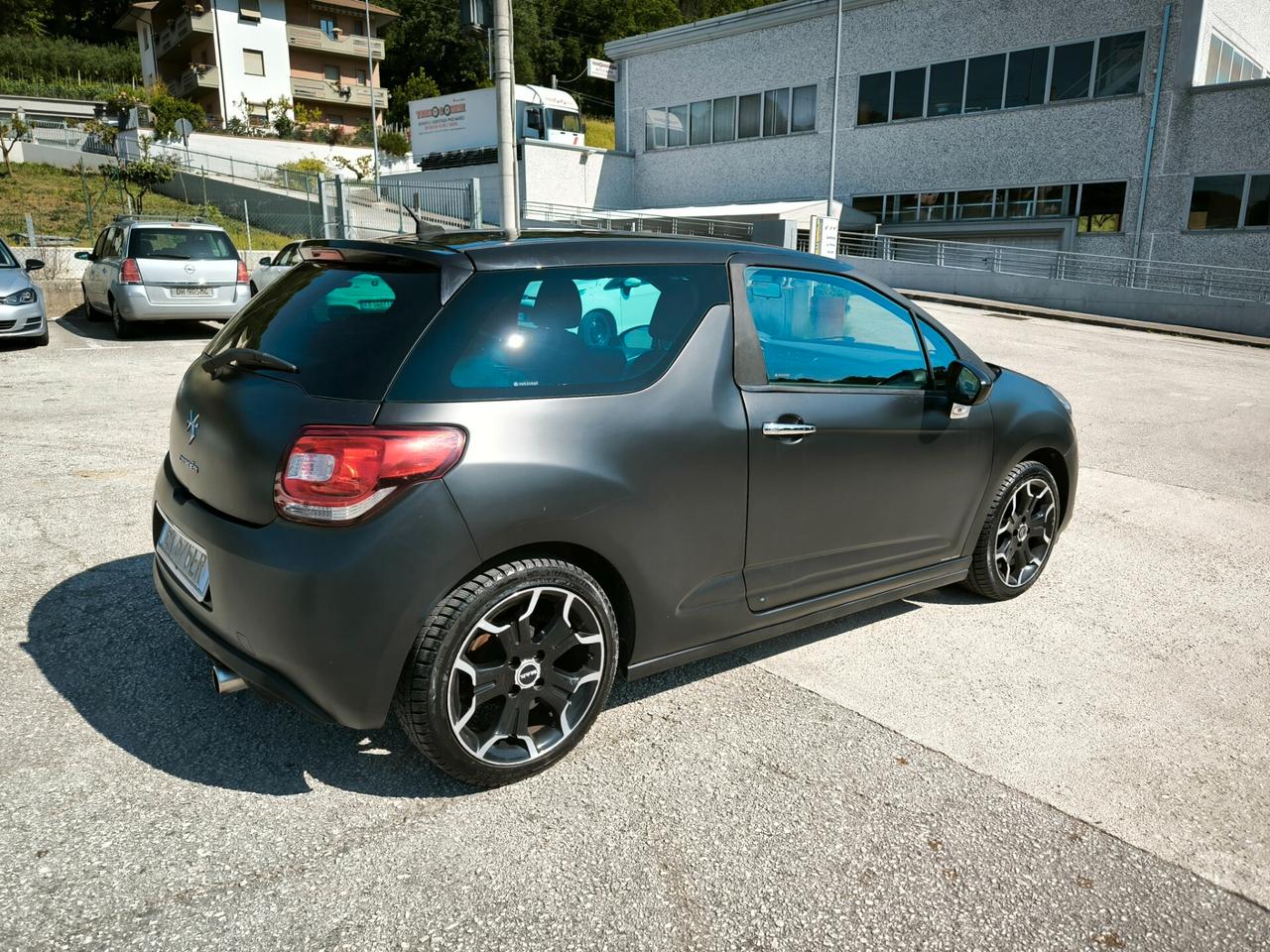 Ds DS3 1.4 HDi 70 Just Black