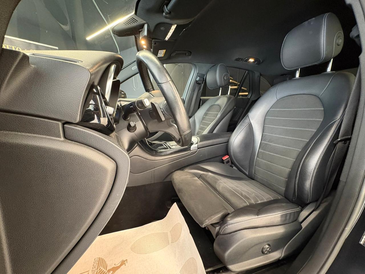 Mercedes GLC 220d Premium AMG 10.2021