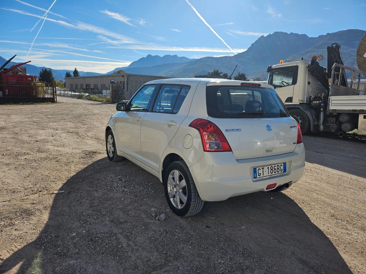 Suzuki Swift 1.2 VVT 4WD 5 porte B-Cool Bi-Color