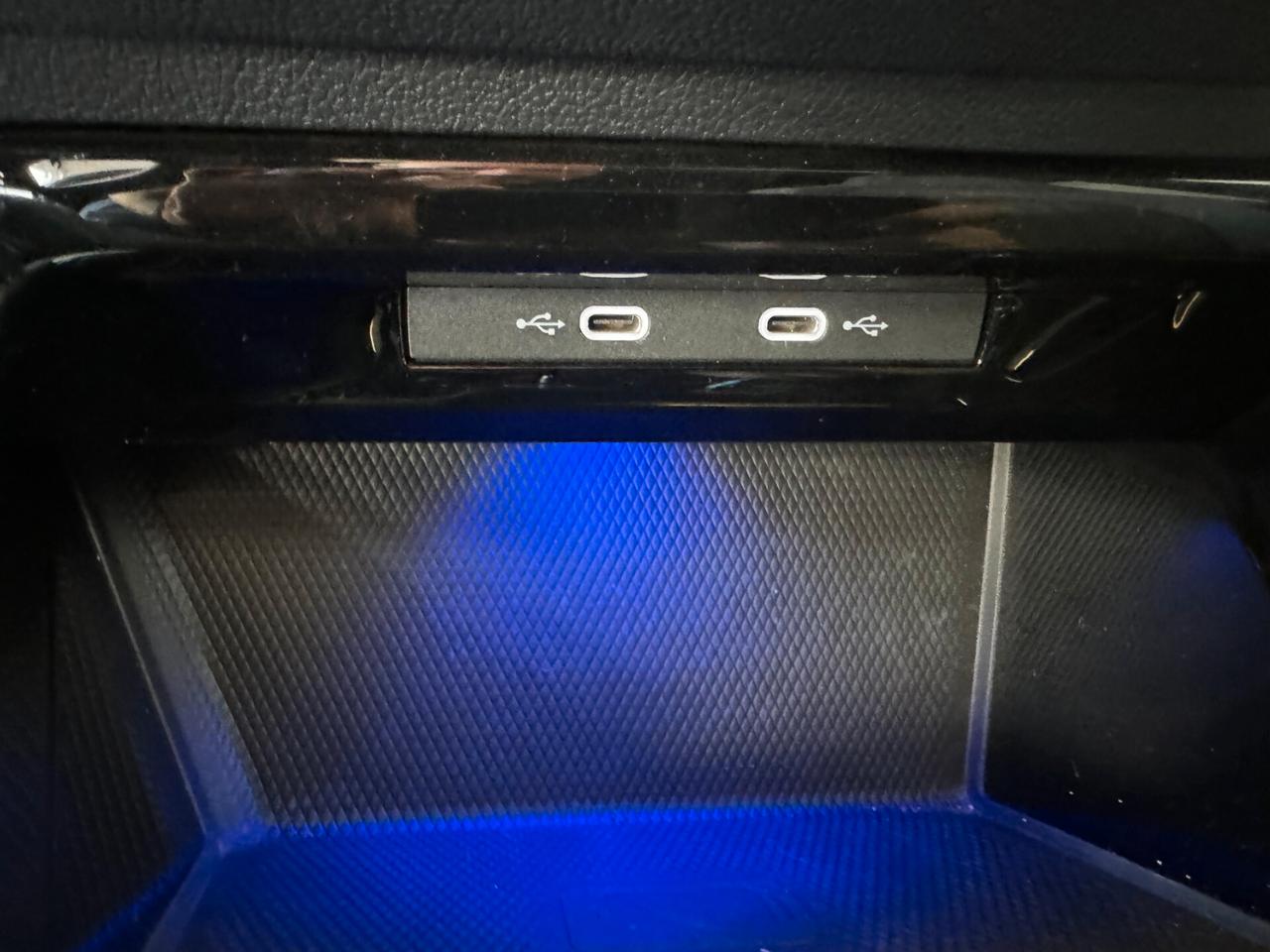 Volkswagen Golf 1.5 TSI EVO ACT R-Line