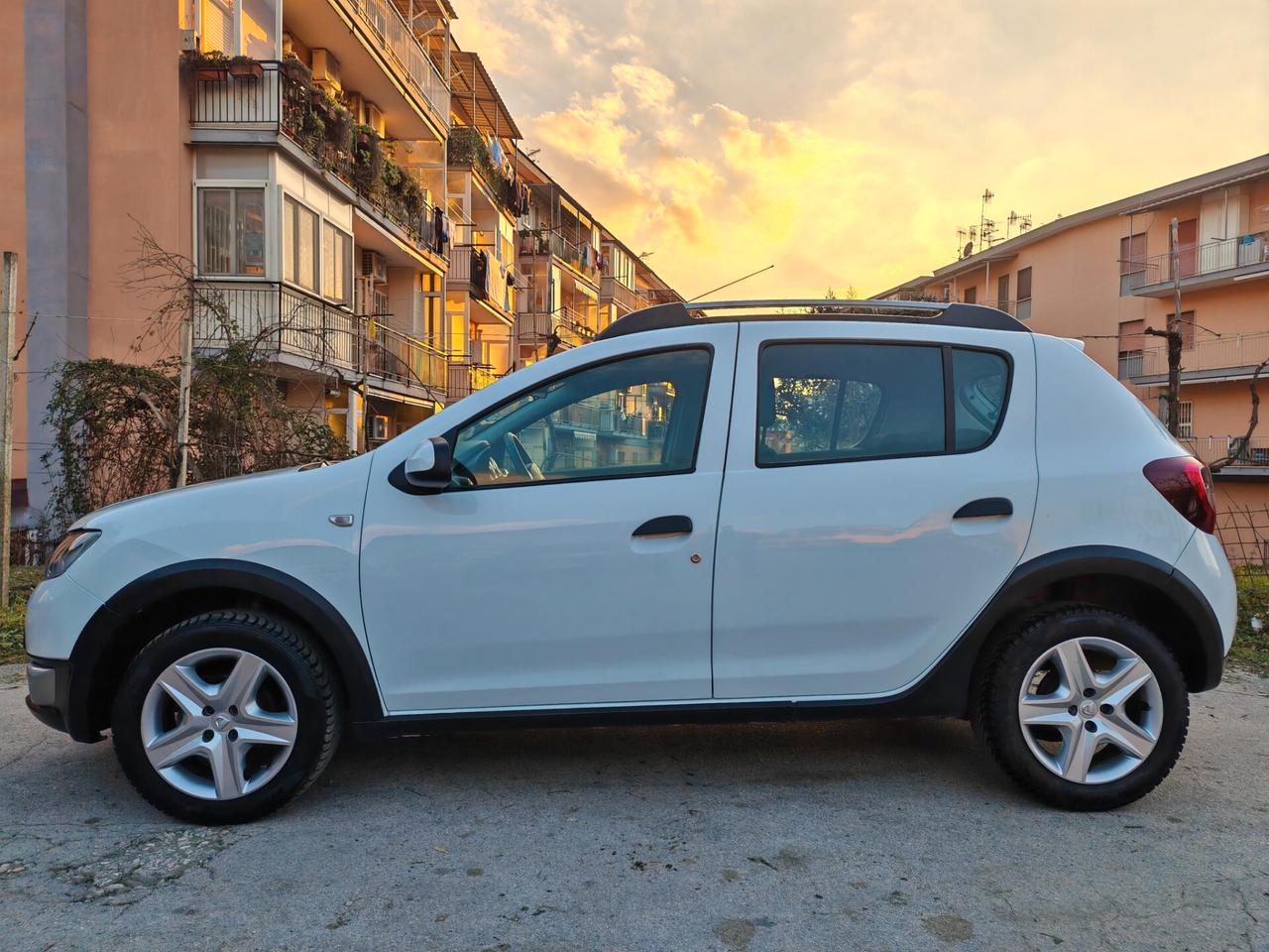 STEPWAY Dacia Sandero 1.5 DCI 90CV SPETTACOLO