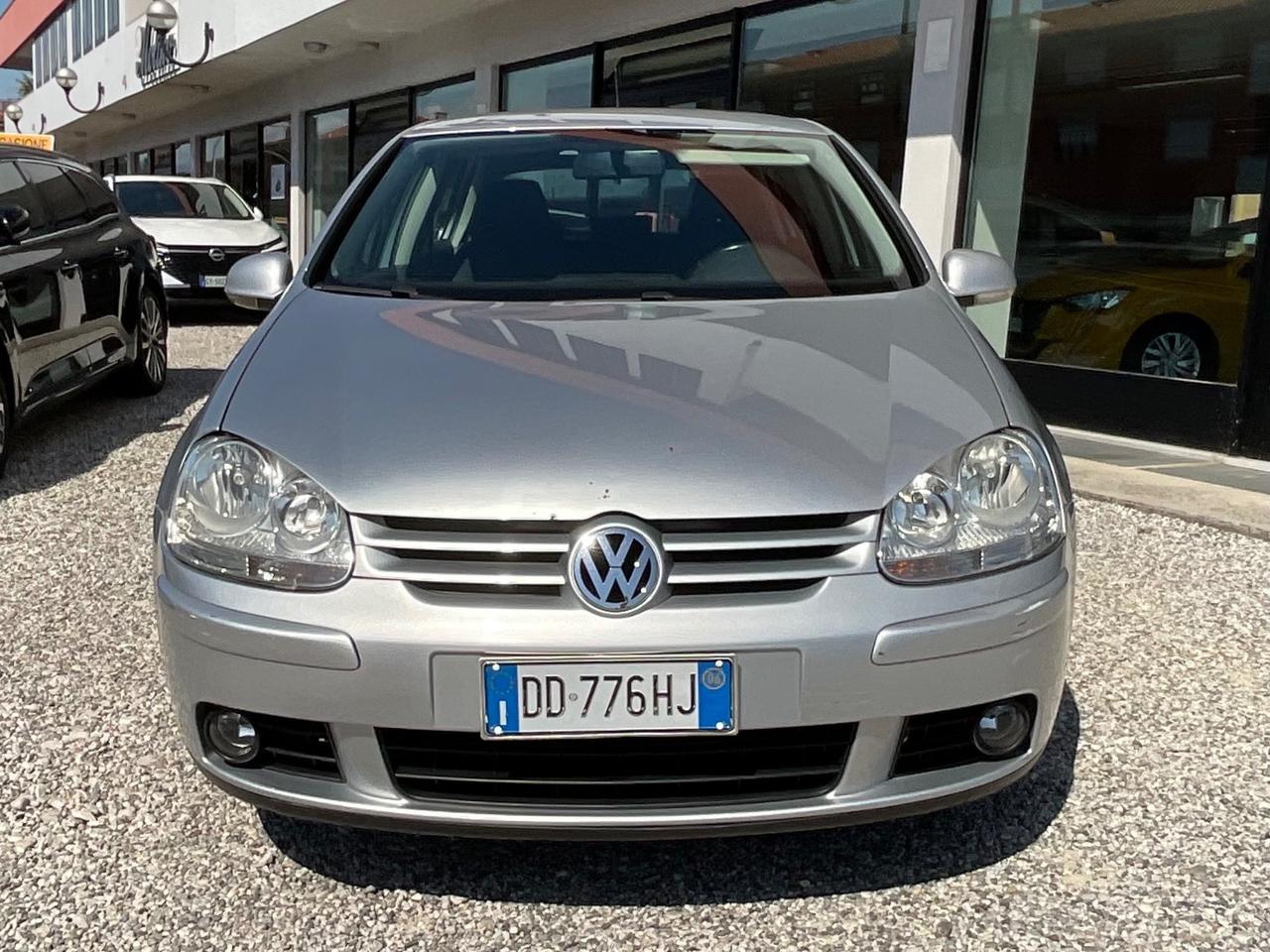 Volkswagen Golf 2.0 TDI DPF 4mot. 5p. Sportline