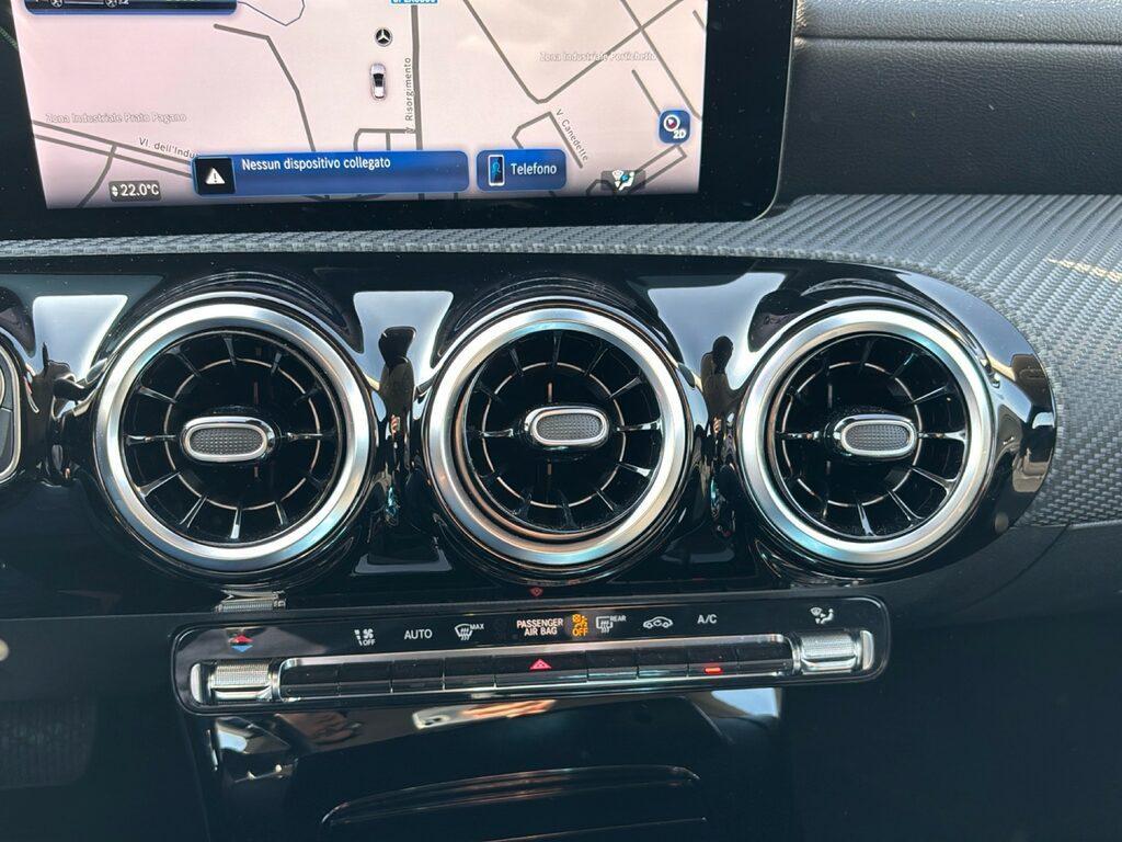 Mercedes CLA Shooting Brake 180 D Advanced 8G-DCT