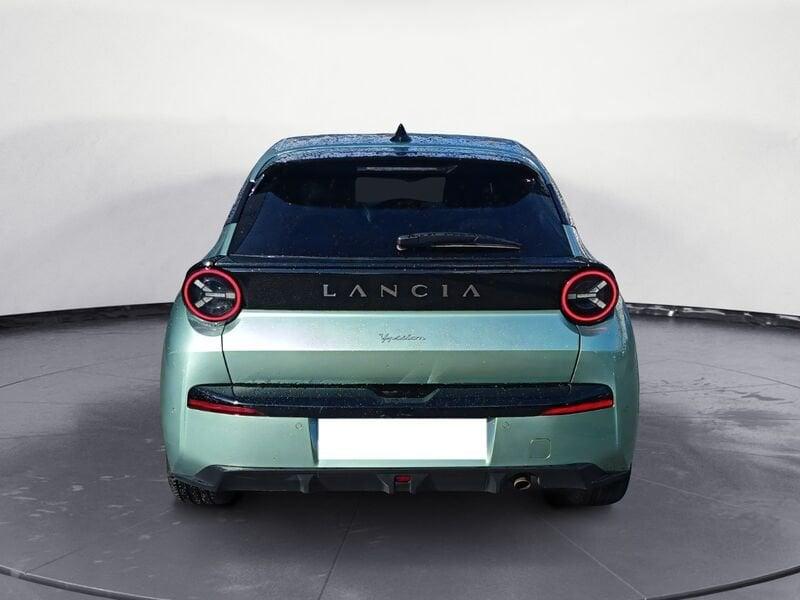 Lancia Ypsilon IV 2024 1.2 mhev 110cv e-dct
