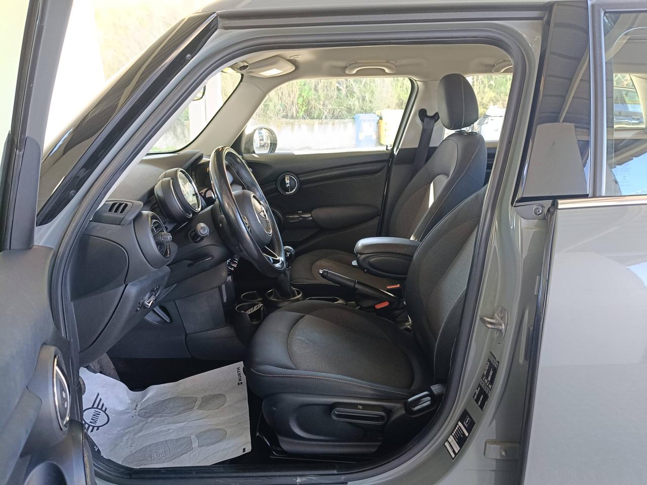 MINI Mini IV F55-F56 2014 - Mini 1.5 One D Boost 5p my18