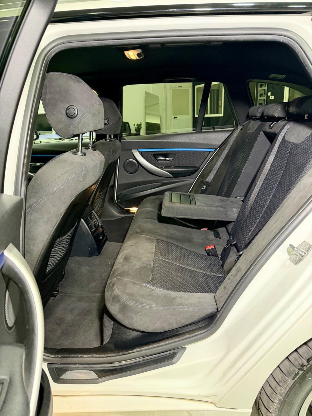 Bmw 320 320d xDrive Touring Msport