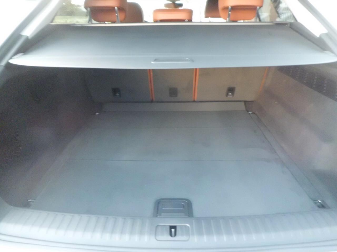 Audi Q8 50 TDI 286 CV quattro tiptronic Sport