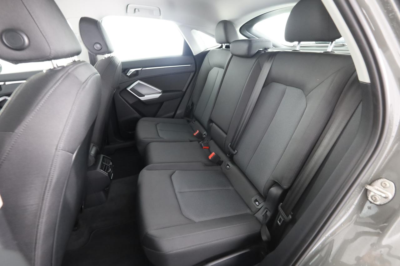 AUDI Q3 2ª serie Q3 SPB 35 TDI quattro Business Plus