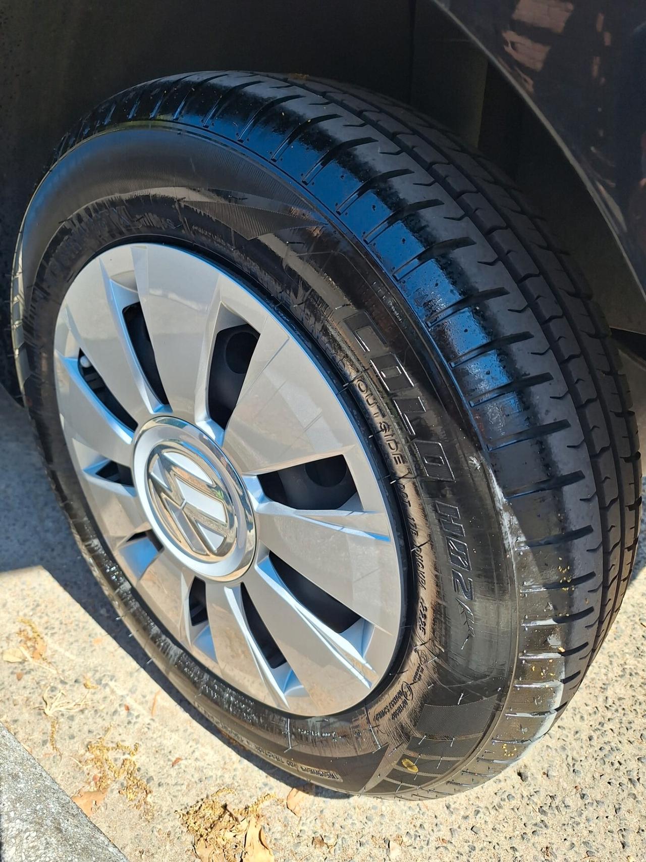 VOLKSWAGEN UP! ECO METANO-BOLLO 35 EURO-2 REVISIONI