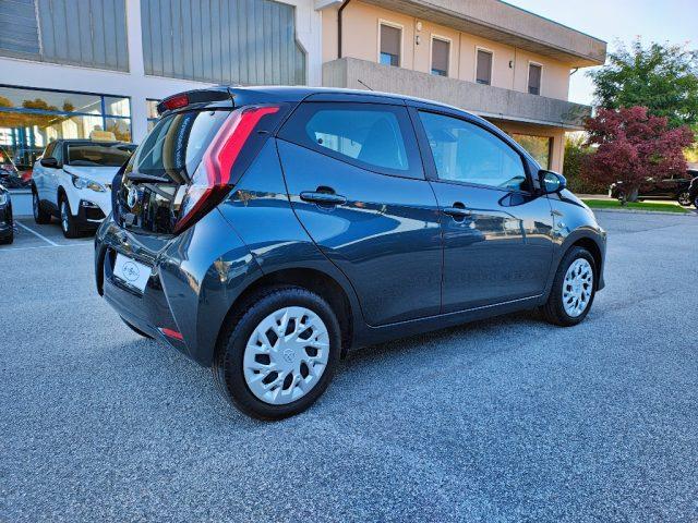 TOYOTA Aygo Connect 1.0 VVT-i 72 CV 5 porte x-play